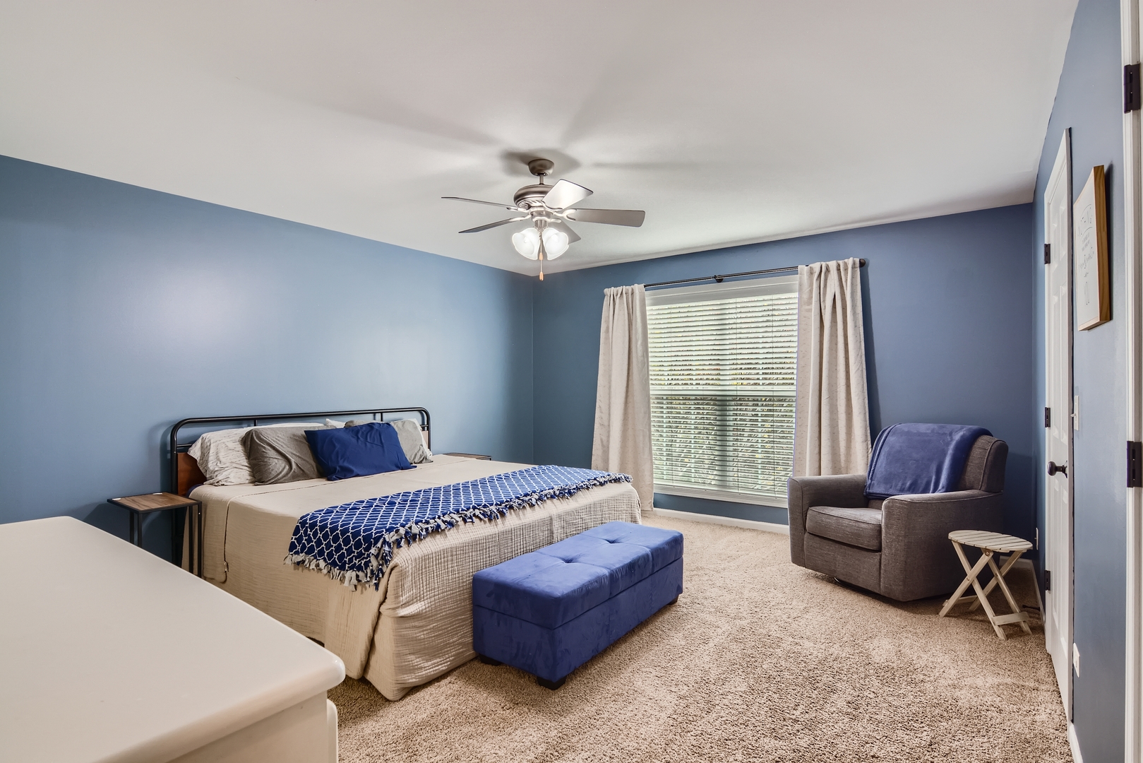 5589 McDonough Road Hoffman Estates, IL 60192 - Photo 13 of 27