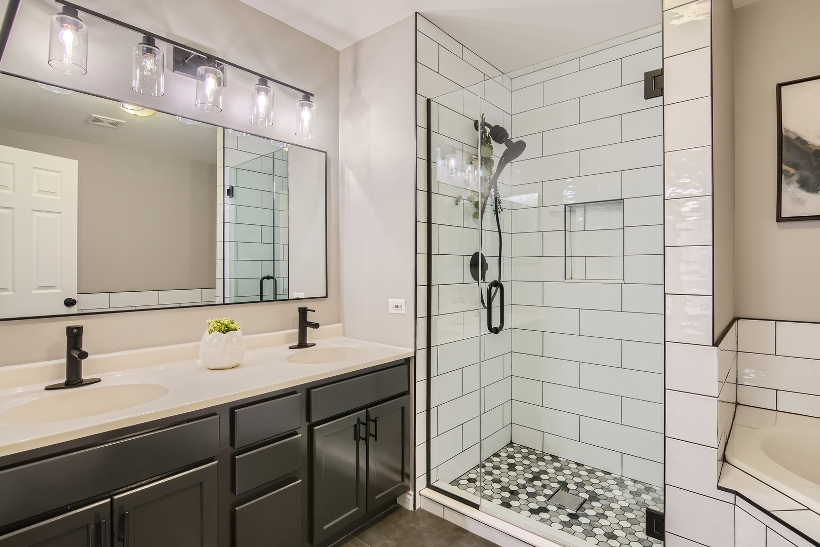 5589 McDonough Road Hoffman Estates, IL 60192 - Photo 16 of 27