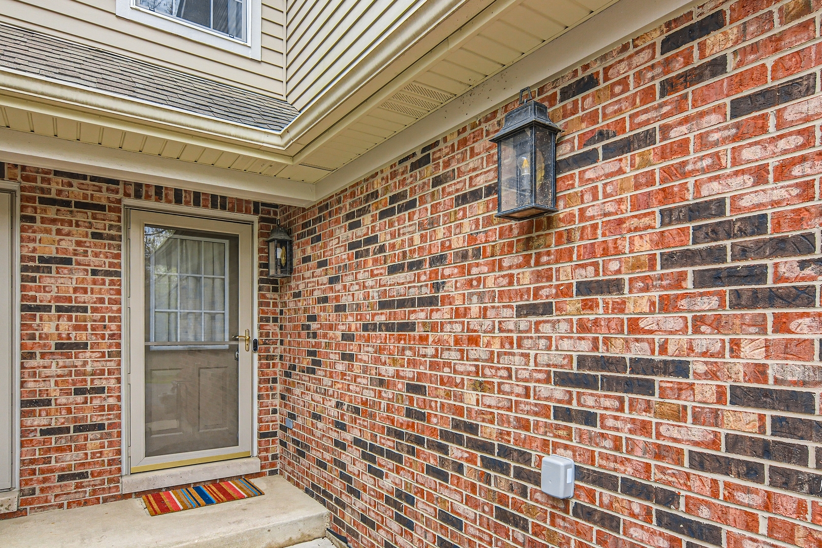 5589 McDonough Road Hoffman Estates, IL 60192 - Photo 3 of 27