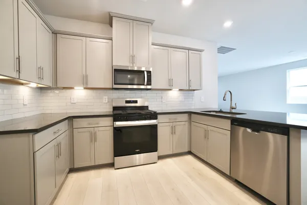 $329,990 | 2201 Holmesburg Private Circle, Gallatin, TN 37066