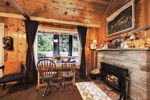 $449,000 | 961 Pomo Road, South Lake Tahoe, CA 96150