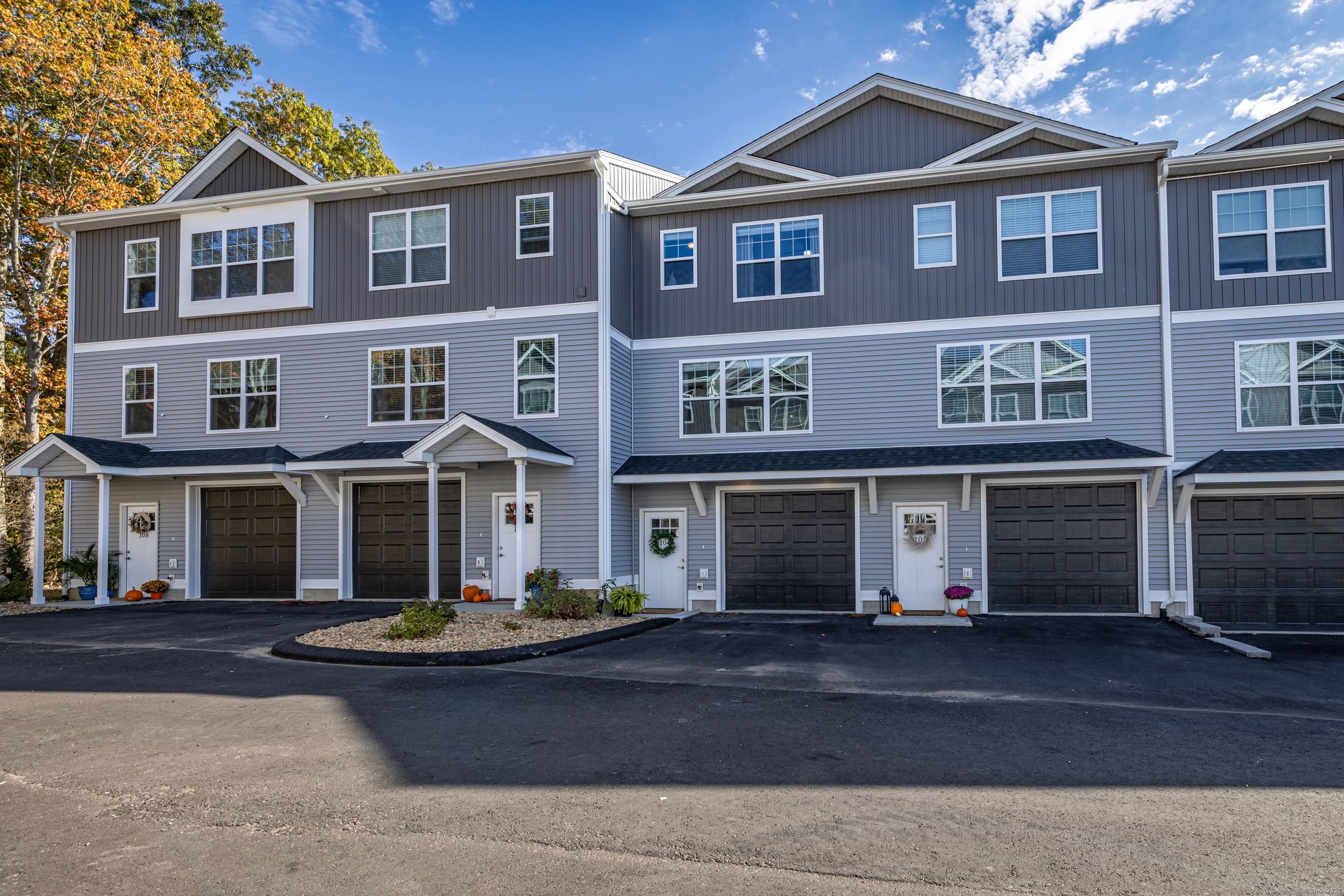 94 North Bridebrook Road, Unit 104 East Lyme, CT 06357 - Photo 10 of 18 a front view of a building