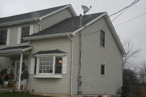 909 North Kenosha Road Winthrop Harbor, IL 60099 - Photo 2 of 5