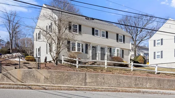 $599,000 | 7 Bow Street, Unit 7, Arlington, MA 02474