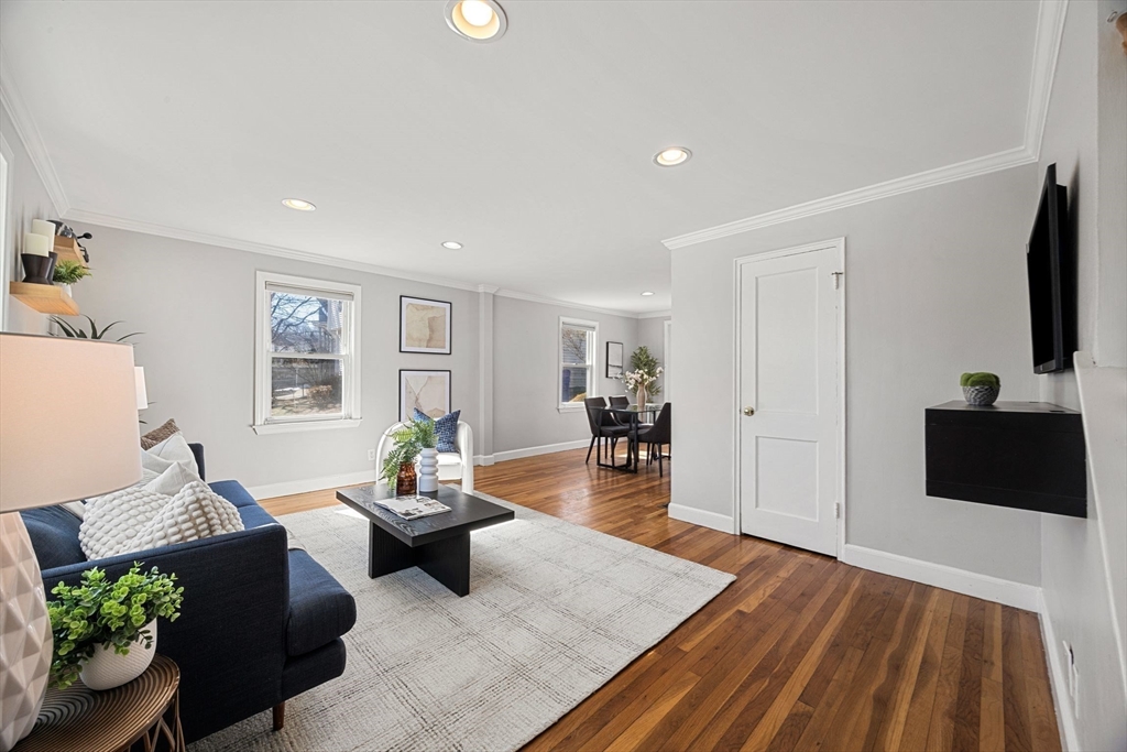 7 Bow Street, Unit 7 Arlington, MA 02474 - Photo 3 of 18