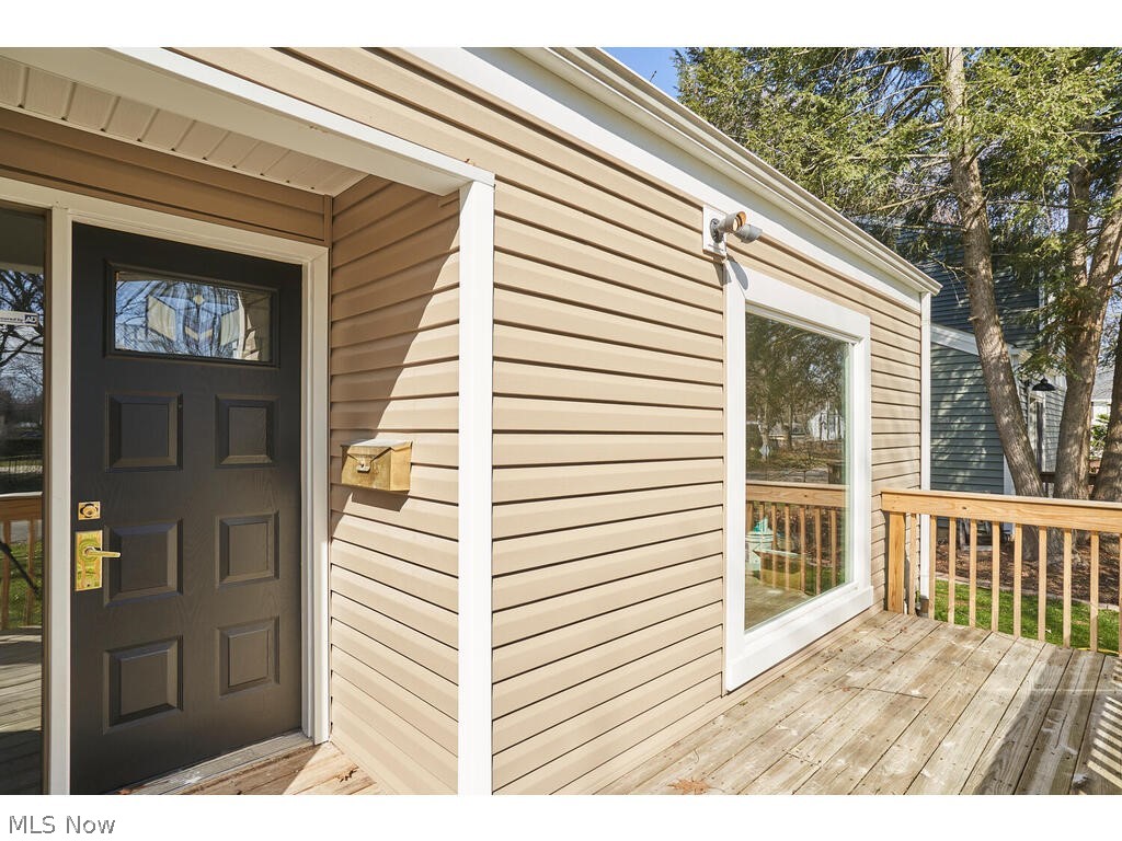 56 Winston Road Akron, OH 44313 - Photo 2 of 27