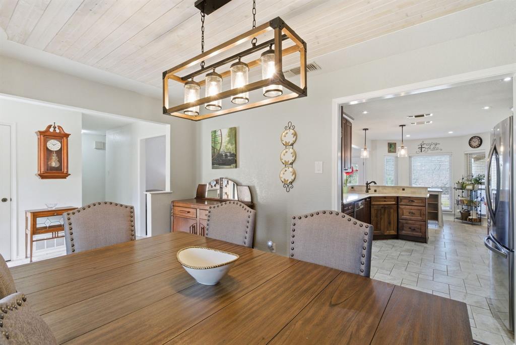 509 Queensway Road Willow Park, TX 76087 - Photo 16 of 37