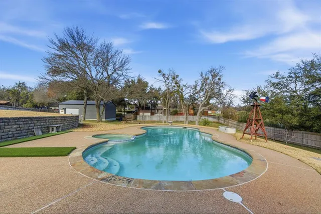 $545,000 | 509 Queensway Road, Willow Park, TX 76087
