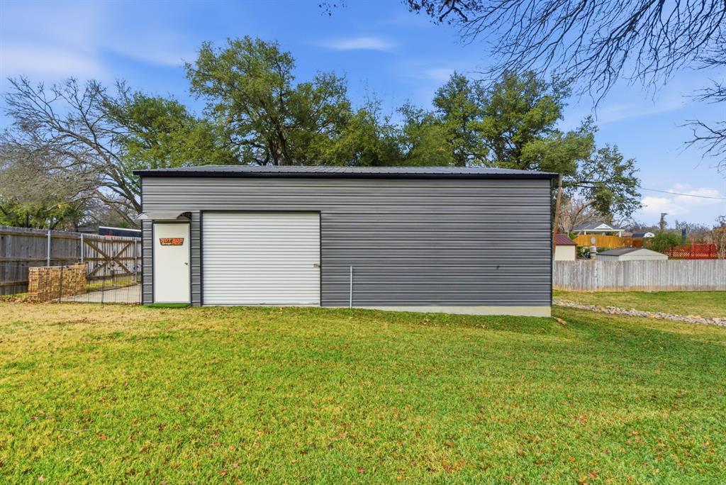 509 Queensway Road Willow Park, TX 76087 - Photo 33 of 37