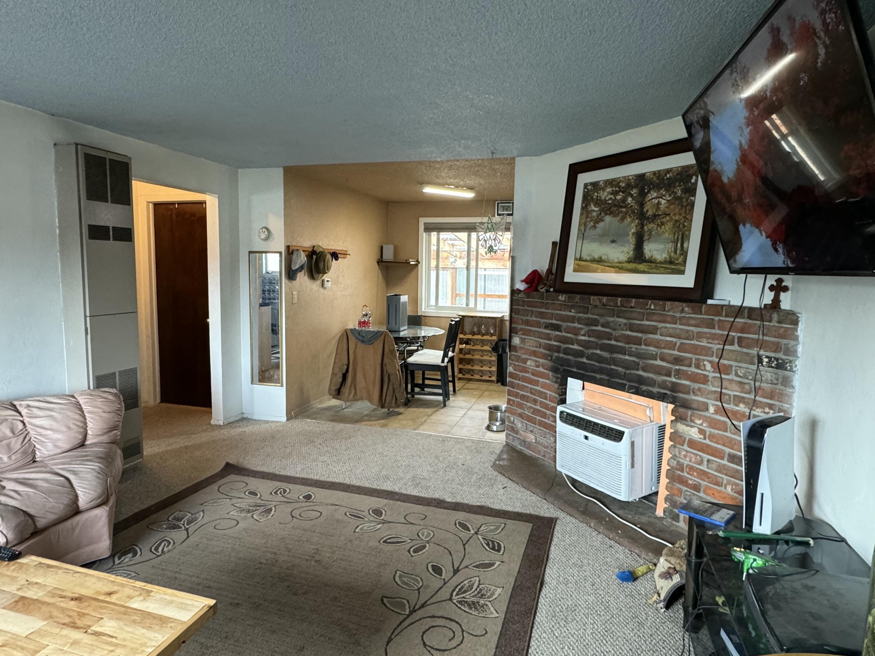 21130 Southeast Reed Market Road Bend, OR 97702 - Photo 13 of 26