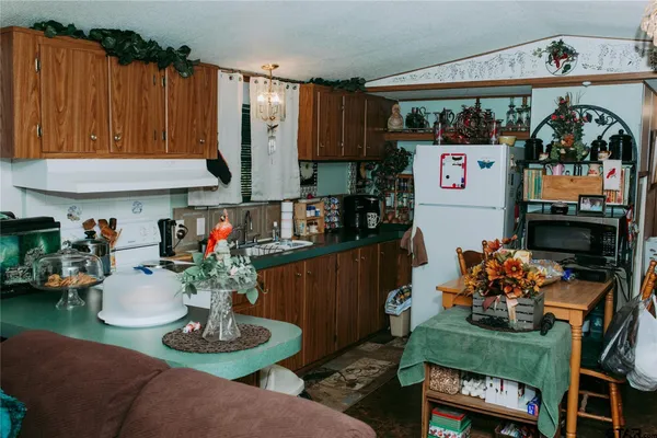 $395,000 | 1609 County Road 2626, Alto, TX 75925