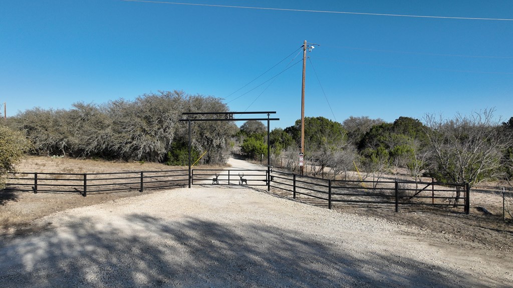 5-6 SD 45125 Rocksprings, TX 78880 - Photo 14 of 28 a view of outdoor space with city view
