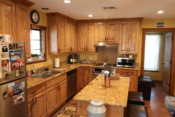 $1,075,000 | 5-6 SD 45125, Rocksprings, TX 78880
