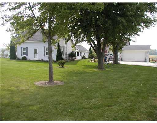 876 Koehn Road St. Marys, OH 45885 - Photo 1 of 17
