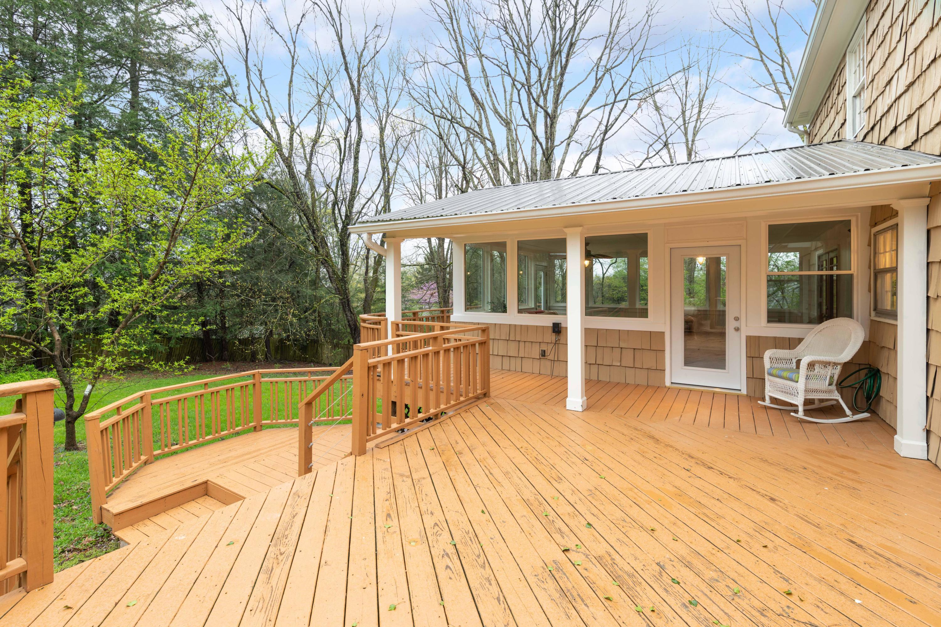 115 Grayson Road Signal Mountain, TN 37377 - Photo 46 of 51 D85_8903