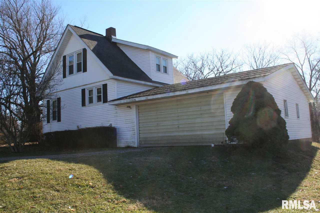 808 Springfield Road East Peoria, IL 61611 - Photo 4 of 25 Gallery Image 4