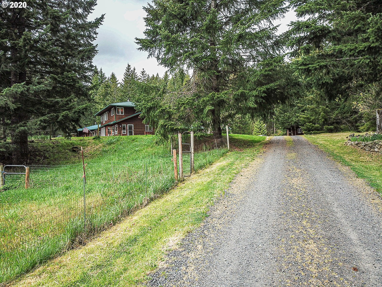 2121 East Loop Road Stevenson, WA 98648 - Photo 28 of 29