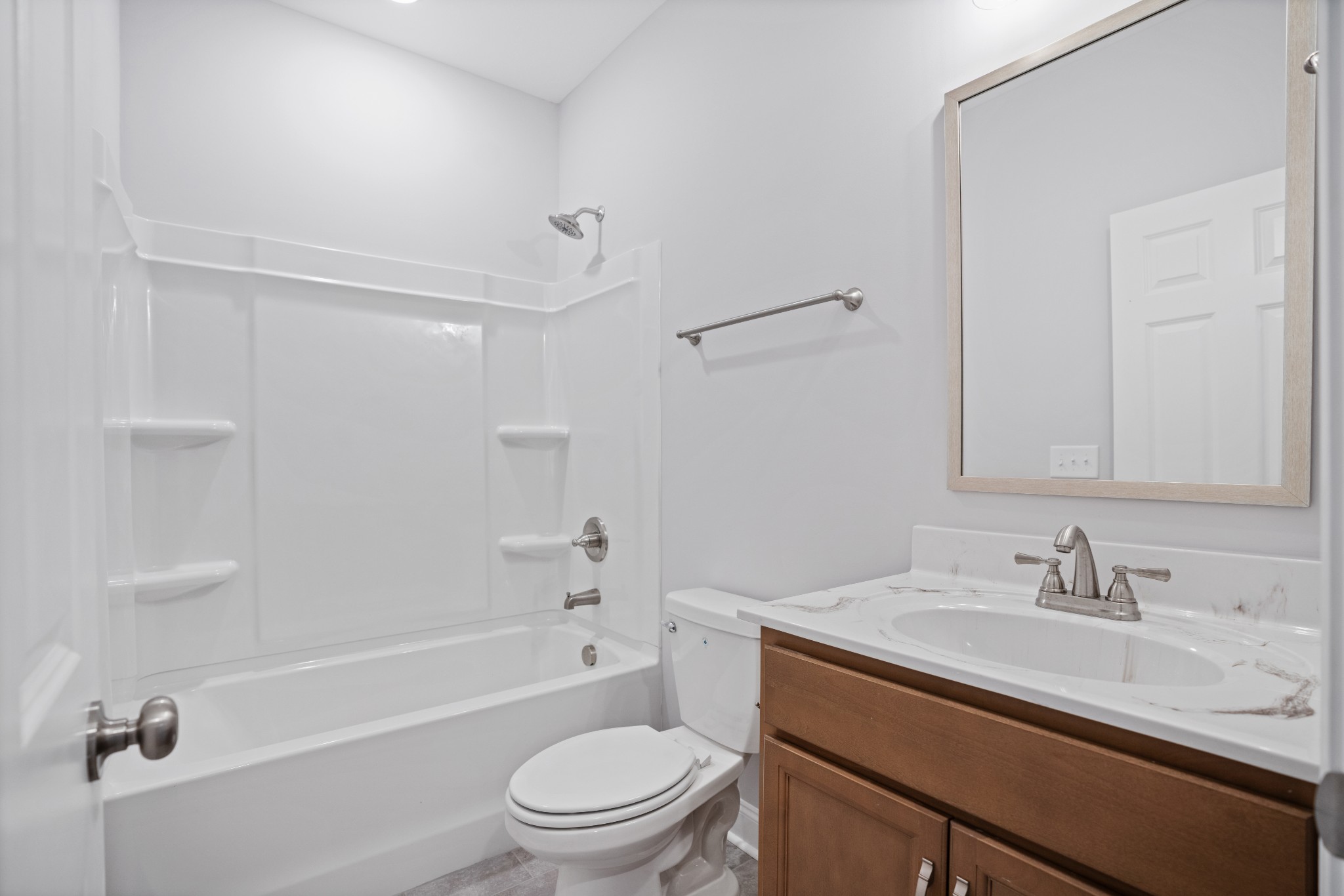 26 Cornerstone Reserves Clarksville, TN 37040 - Photo 20 of 28 a bathroom with a sink a toilet and a bathtub