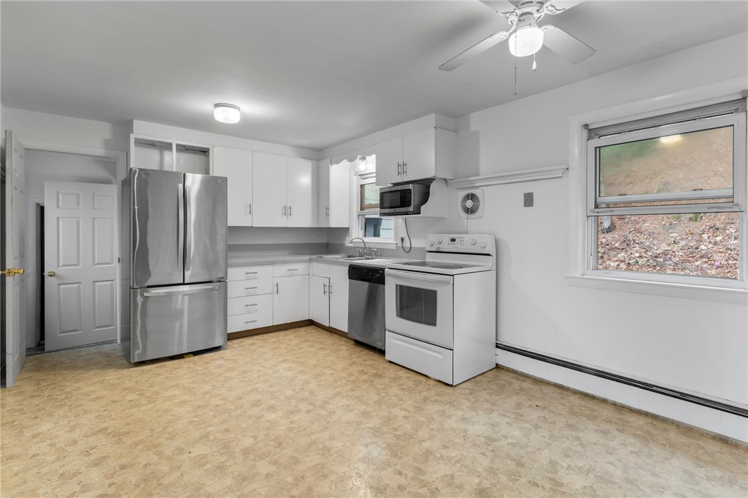 6 Sand Street Coventry, RI 02816 - Photo 6 of 15