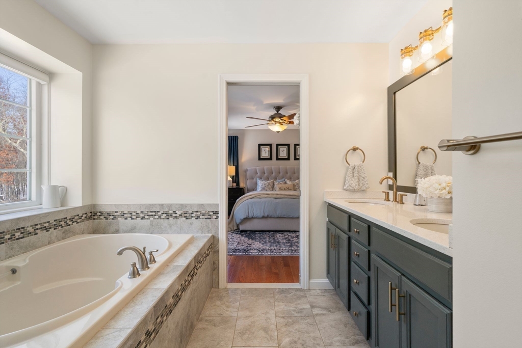 245 Perryville Road Rehoboth, MA 02769 - Photo 23 of 39