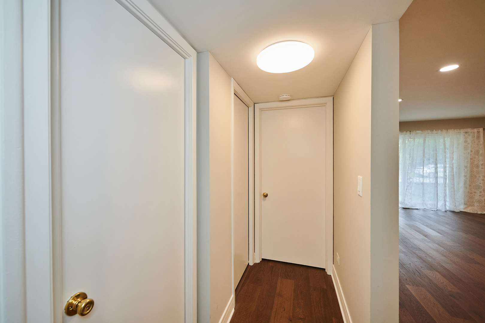 7074 North Ridge Boulevard, Unit 1E Chicago, IL 60645 - Photo 9 of 24