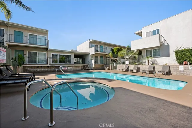 $2,295 | 3656 Garnet Street, Unit 326, Torrance, CA 90503