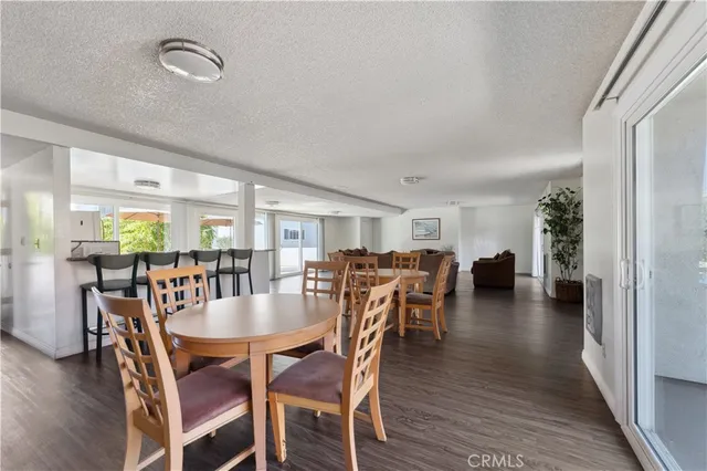 $2,295 | 3656 Garnet Street, Unit 326, Torrance, CA 90503