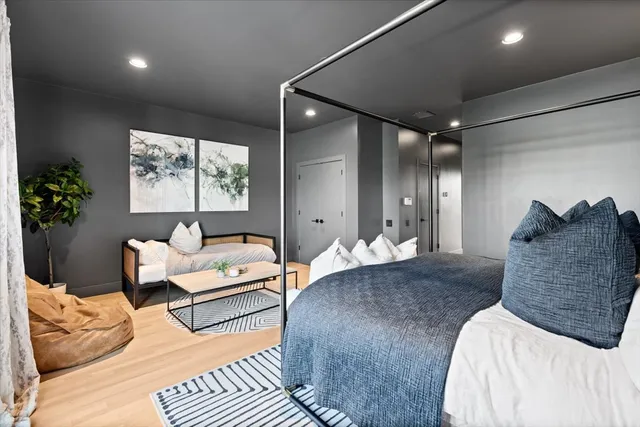 $1,890,000 | 1732 North Winchester Avenue, Chicago, IL 60622