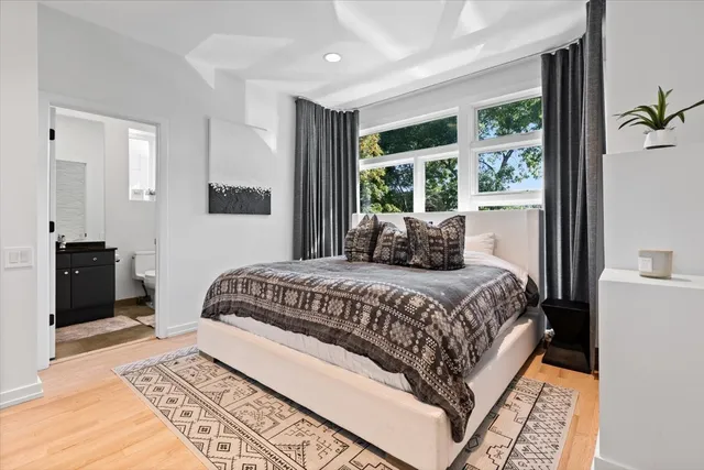 $1,890,000 | 1732 North Winchester Avenue, Chicago, IL 60622