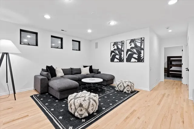 $1,890,000 | 1732 North Winchester Avenue, Chicago, IL 60622