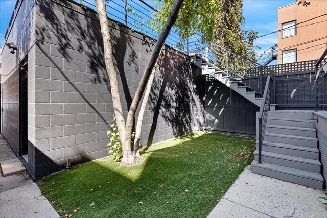 $1,890,000 | 1732 North Winchester Avenue, Chicago, IL 60622