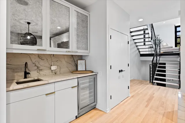 $1,890,000 | 1732 North Winchester Avenue, Chicago, IL 60622