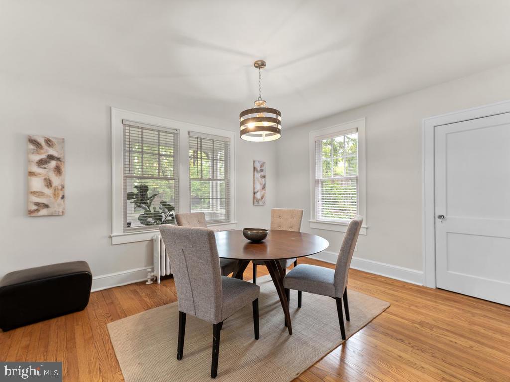 8603 Mayfair Place Silver Spring, MD 20910 - Photo 14 of 35