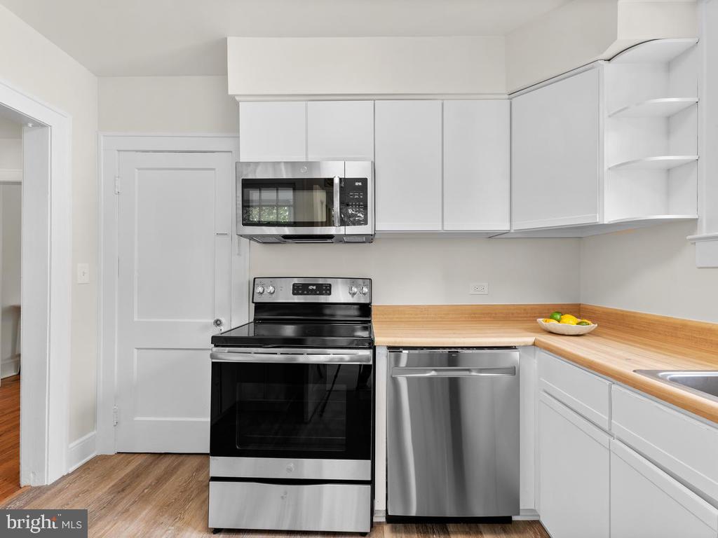 8603 Mayfair Place Silver Spring, MD 20910 - Photo 16 of 35