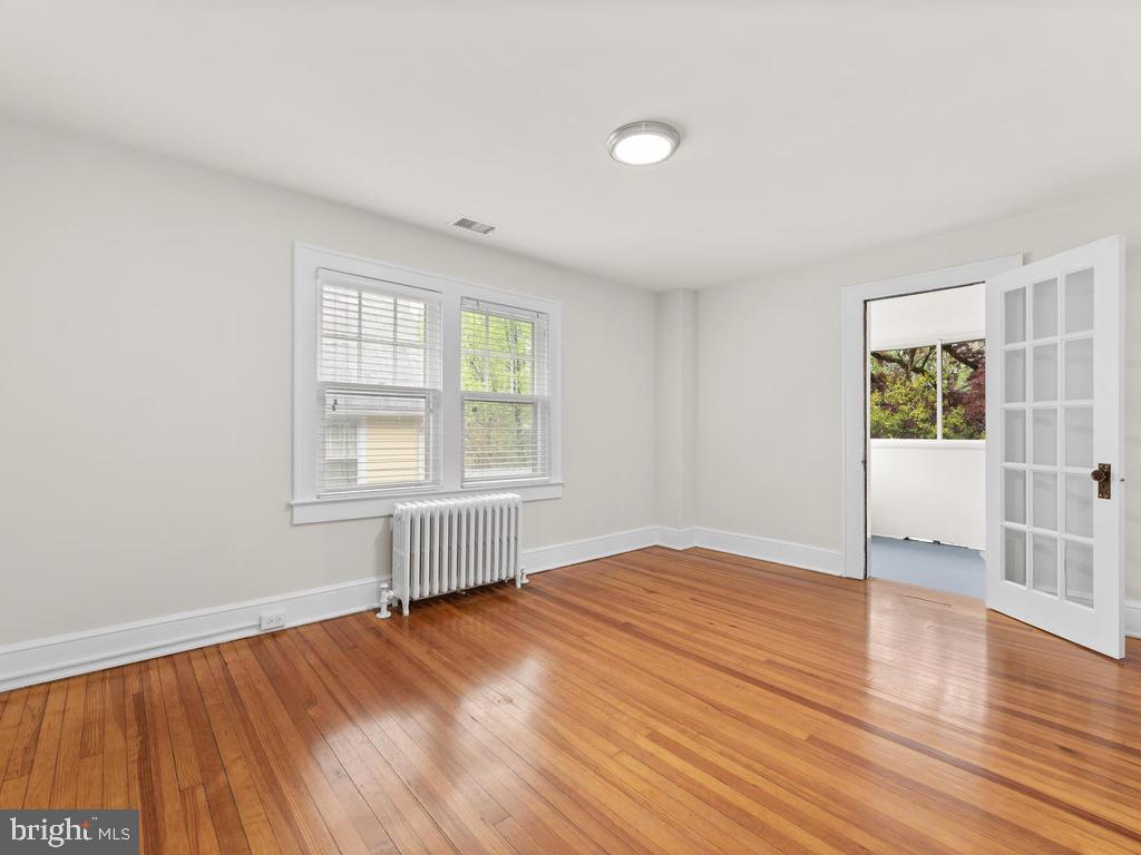 8603 Mayfair Place Silver Spring, MD 20910 - Photo 25 of 35