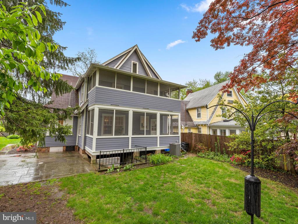 8603 Mayfair Place Silver Spring, MD 20910 - Photo 30 of 35