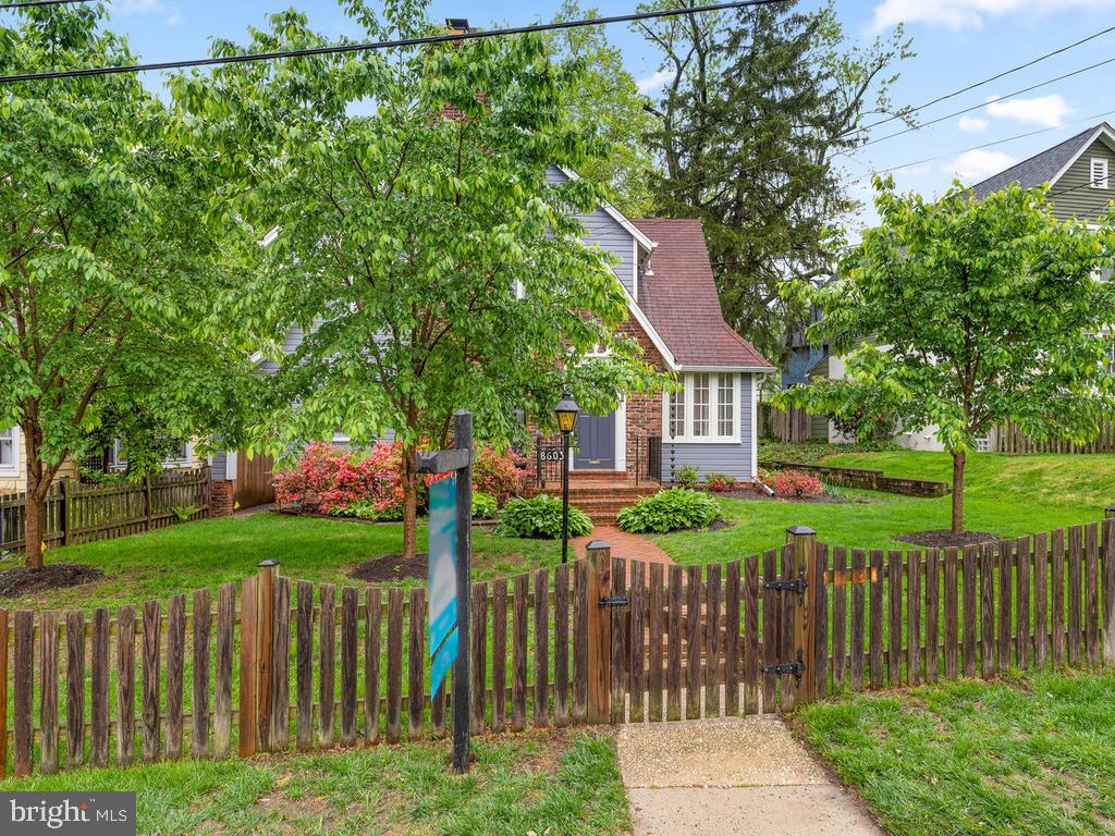 8603 Mayfair Place Silver Spring, MD 20910 - Photo 34 of 35