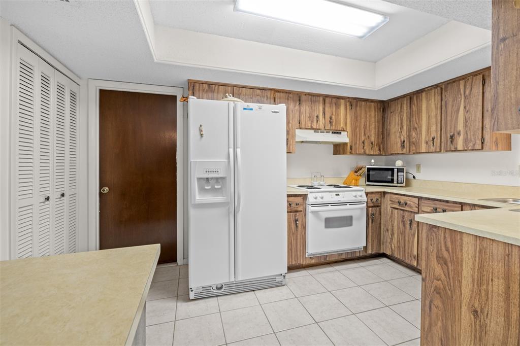 623 Racoon Lane Lorida, FL 33857 - Photo 16 of 80