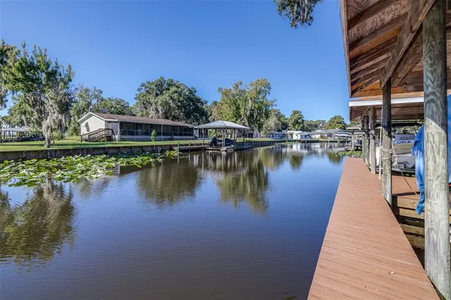 $449,000 | 623 Racoon Lane, Lorida, FL 33857