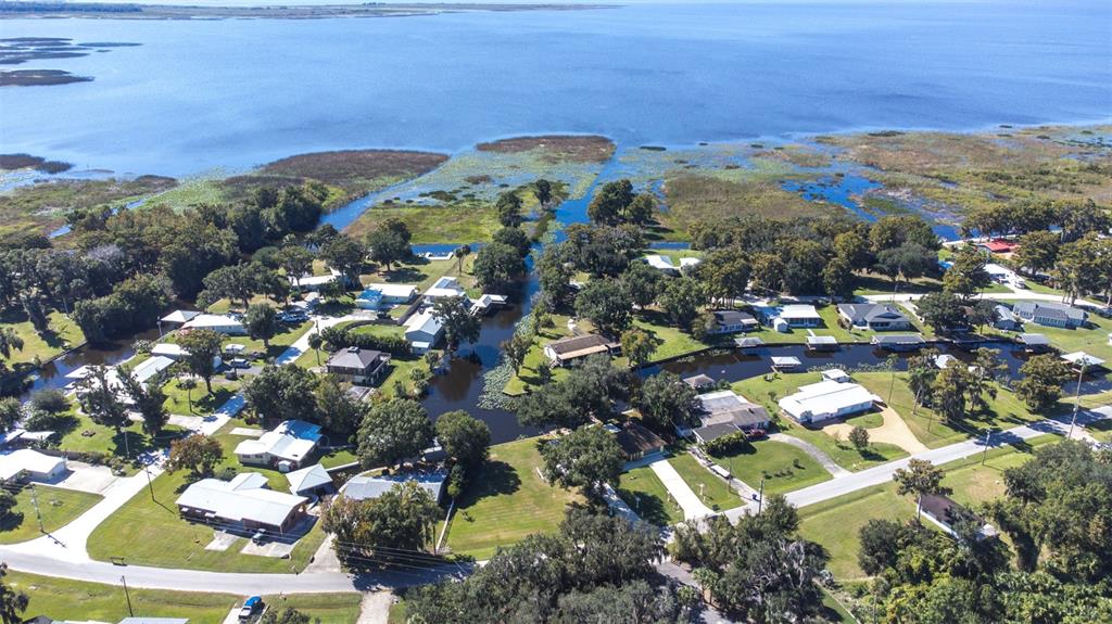 623 Racoon Lane Lorida, FL 33857 - Photo 61 of 80 a view of city with ocean