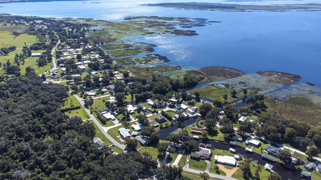 623 Racoon Lane Lorida, FL 33857 - Photo 65 of 80 a view of lake