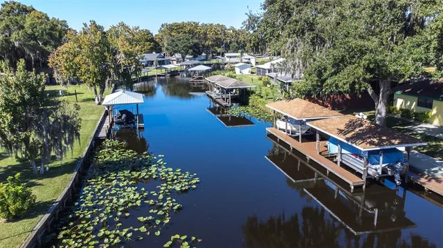 $449,000 | 623 Racoon Lane, Lorida, FL 33857