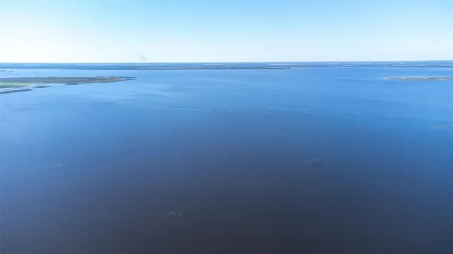 $449,000 | 623 Racoon Lane, Lorida, FL 33857