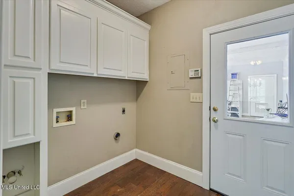 $434,900 | 1507 West Flowers Road, Terry, MS 39170