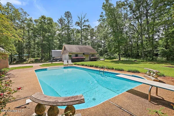 $434,900 | 1507 West Flowers Road, Terry, MS 39170