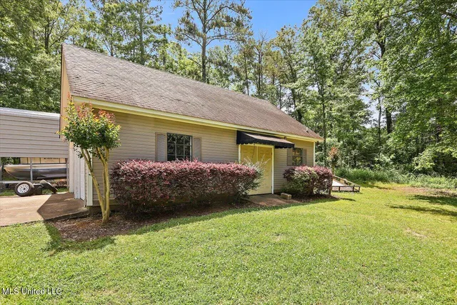 $434,900 | 1507 West Flowers Road, Terry, MS 39170