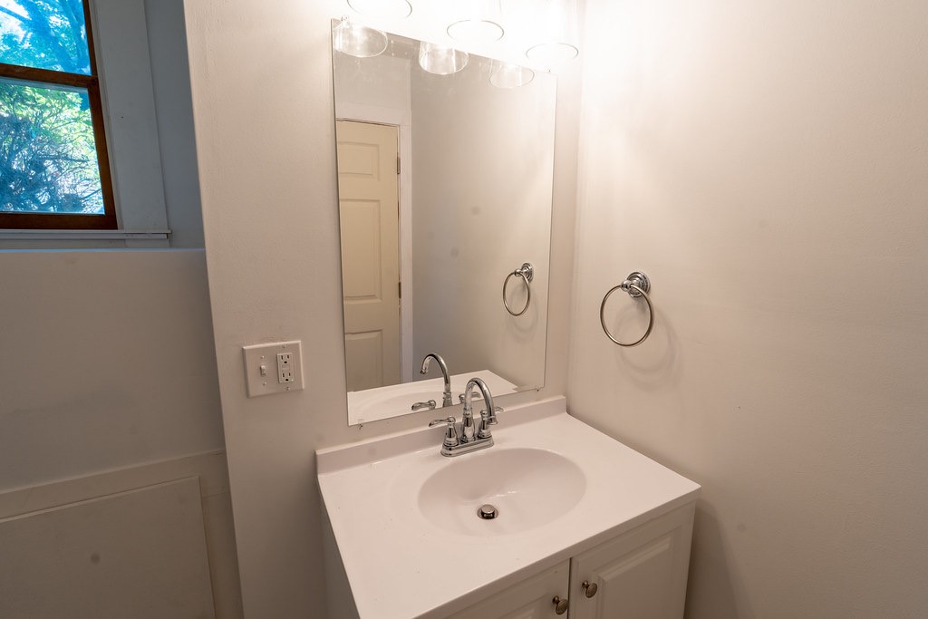 35 Old Pine Road Narragansett, RI 02882 - Photo 14 of 15