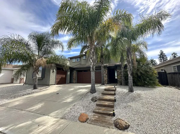 $854,000 | 9818 Black Swan Drive, Elk Grove, CA 95624