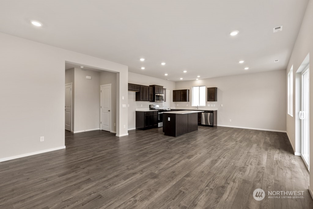 1241 Southwest Pendleton Way, Unit 171 Port Orchard, WA 98367 - Photo 6 of 26 Gallery Image 6