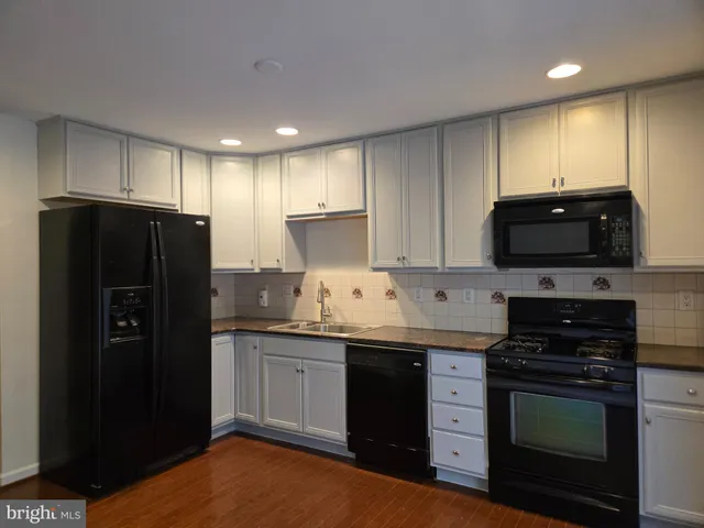 $2,700 | 284 Flagstone Road, Unit 5, Chester Springs, PA 19425